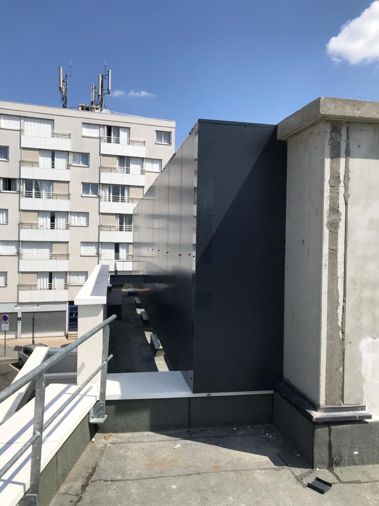 Ecrans acoustiques sur toiture